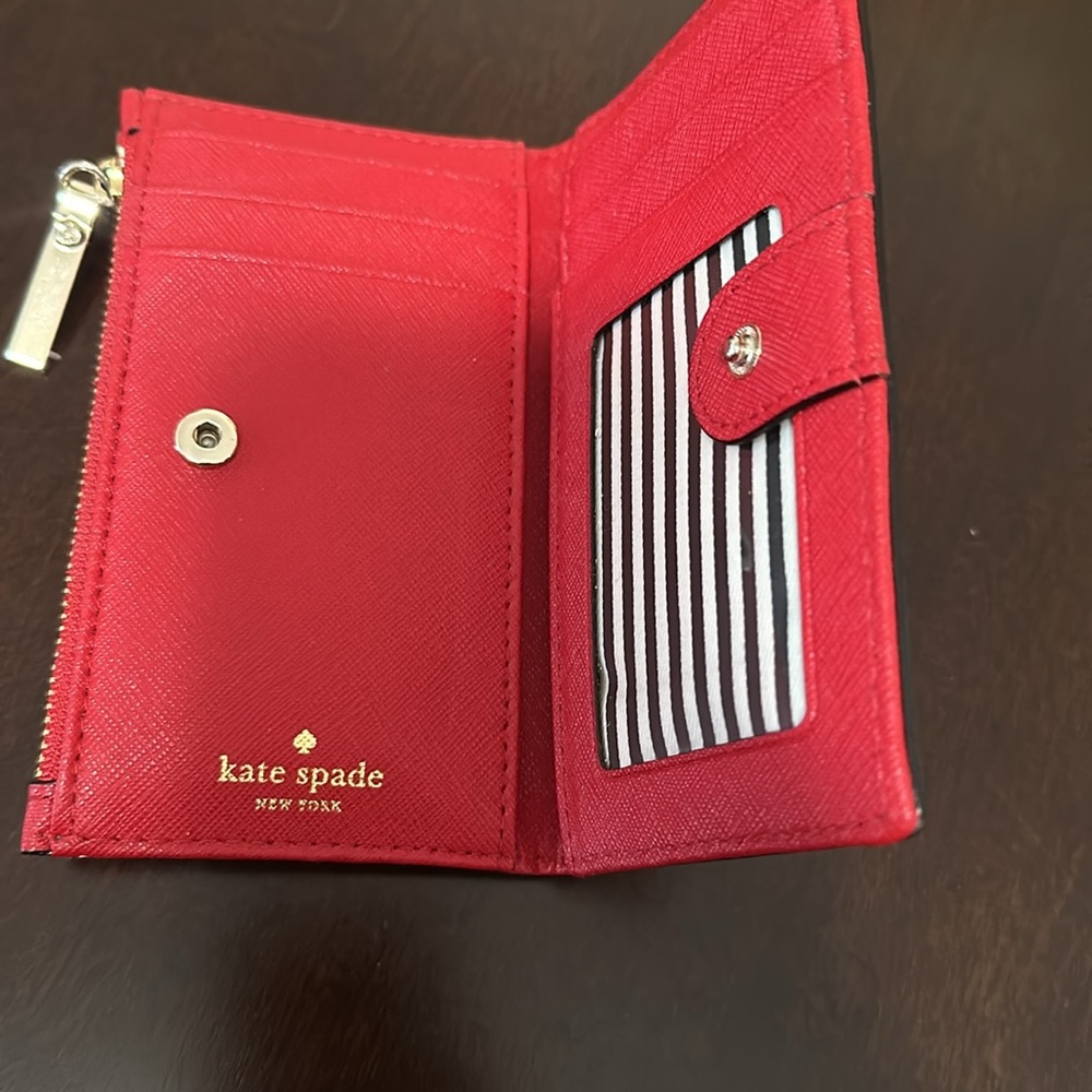 Kate Spade Wallet - Picture 3 of 3